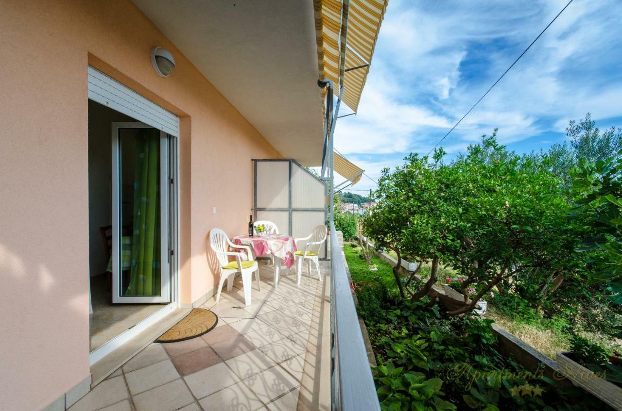Apartments Nives Suhi Potok Есенице Экстерьер фото