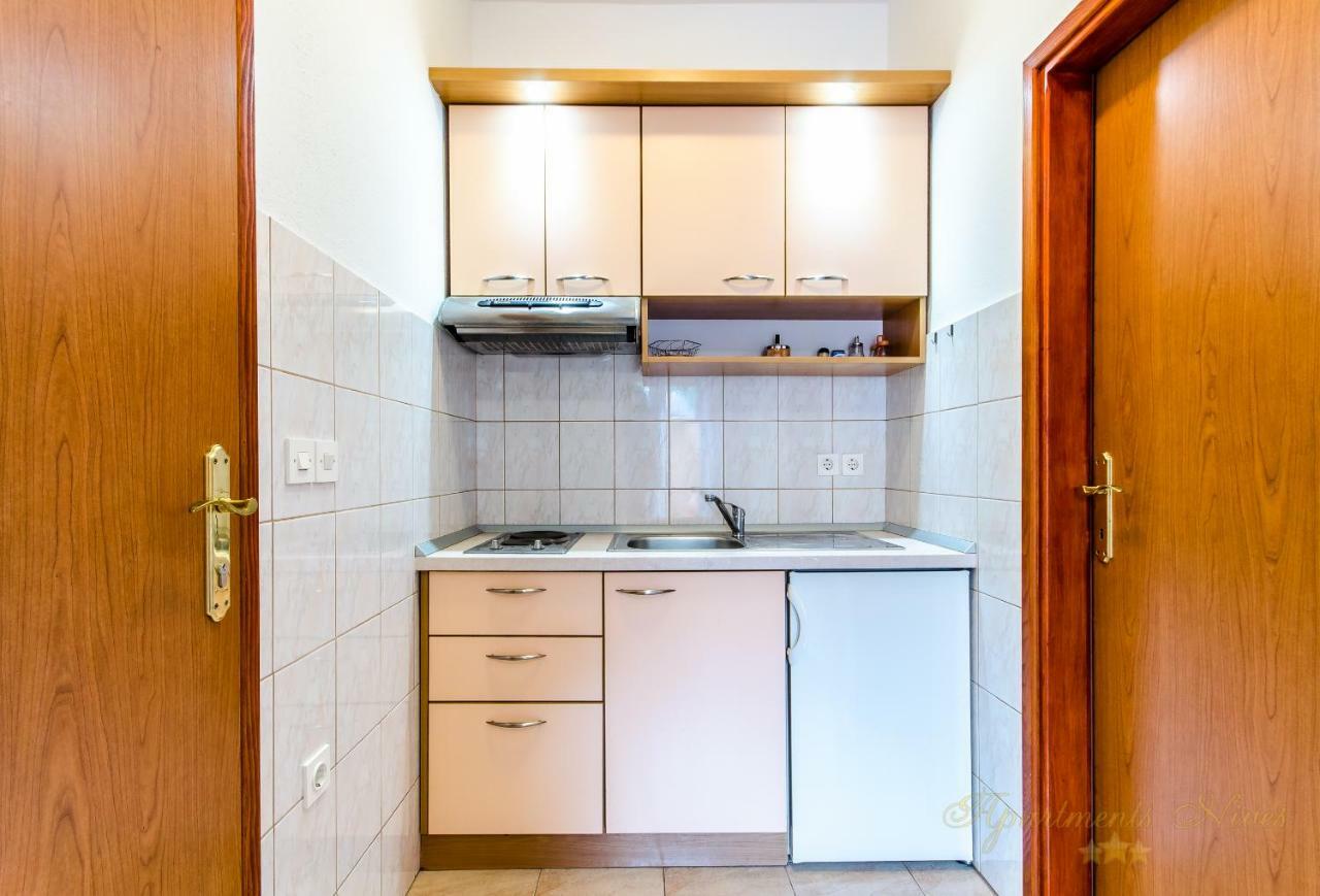 Apartments Nives Suhi Potok Есенице Экстерьер фото